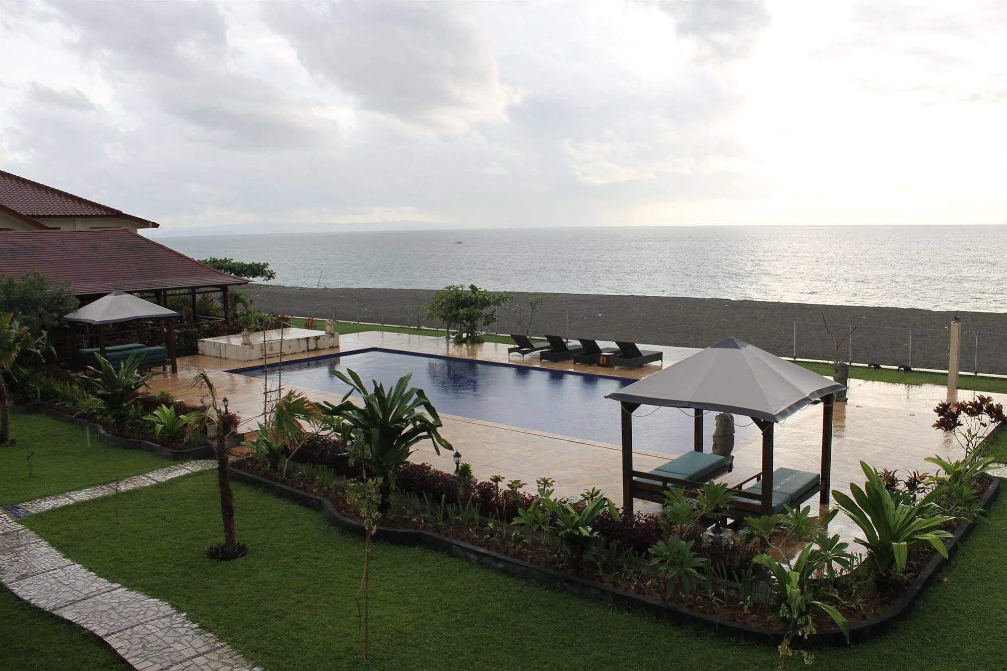 Lombok Beach Villa Mangsit Extérieur photo