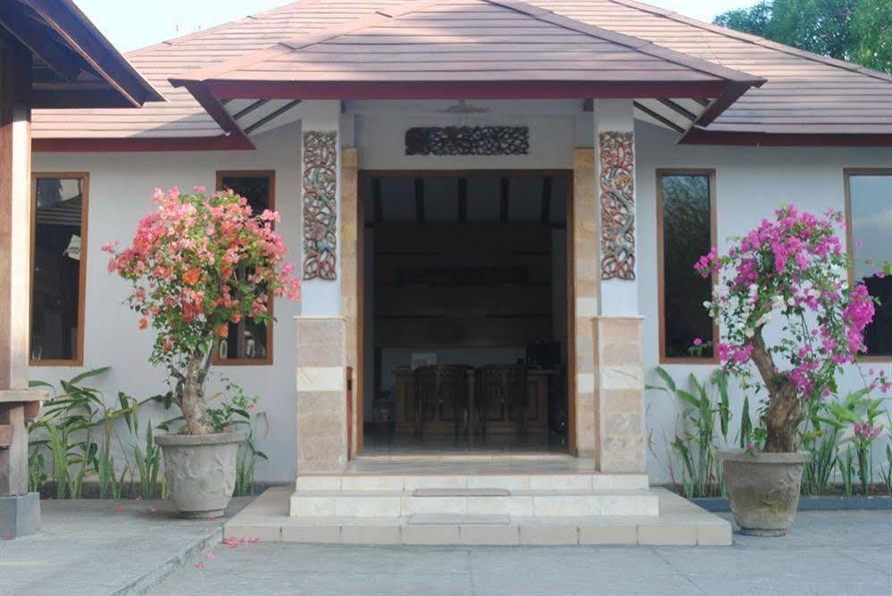 Lombok Beach Villa Mangsit Extérieur photo